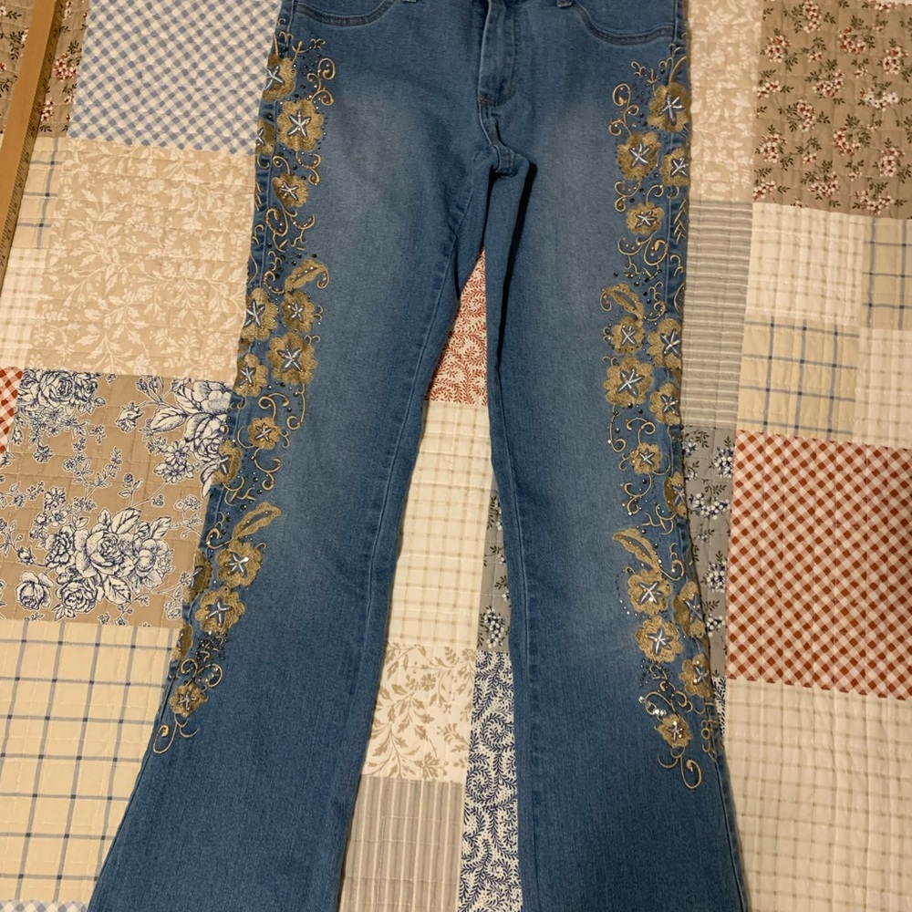VENUS Blue Jeans with Gold Embroidery